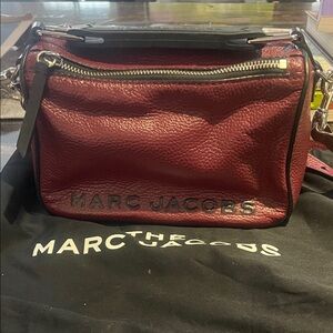 Marc Jacobs Burgundy Leather Shoulder Bag